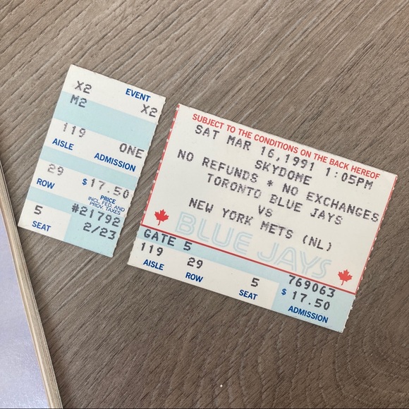 vintage 1991 blue jays scorebook - march 15-16 vol 15 issue 1 - with game ticket - Picture 3 of 7